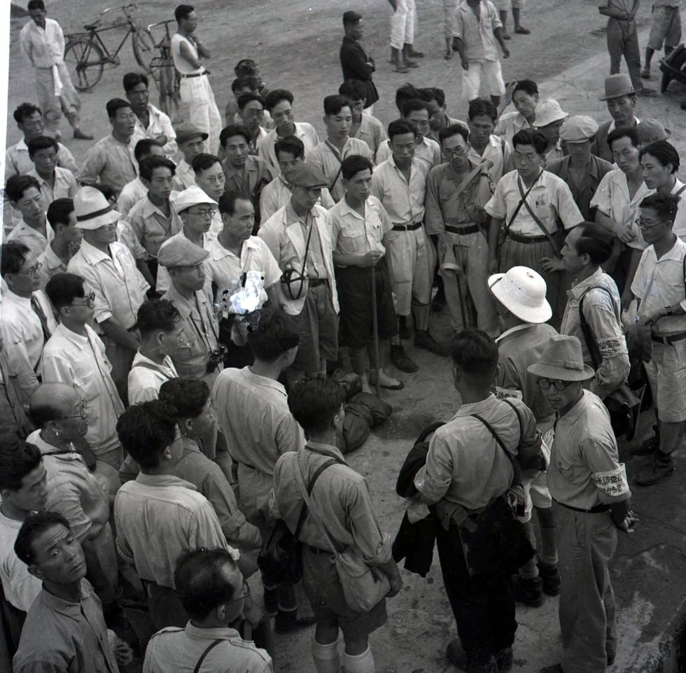 1947 울릉도ㆍ독도 학술 조사대_대원.jpg