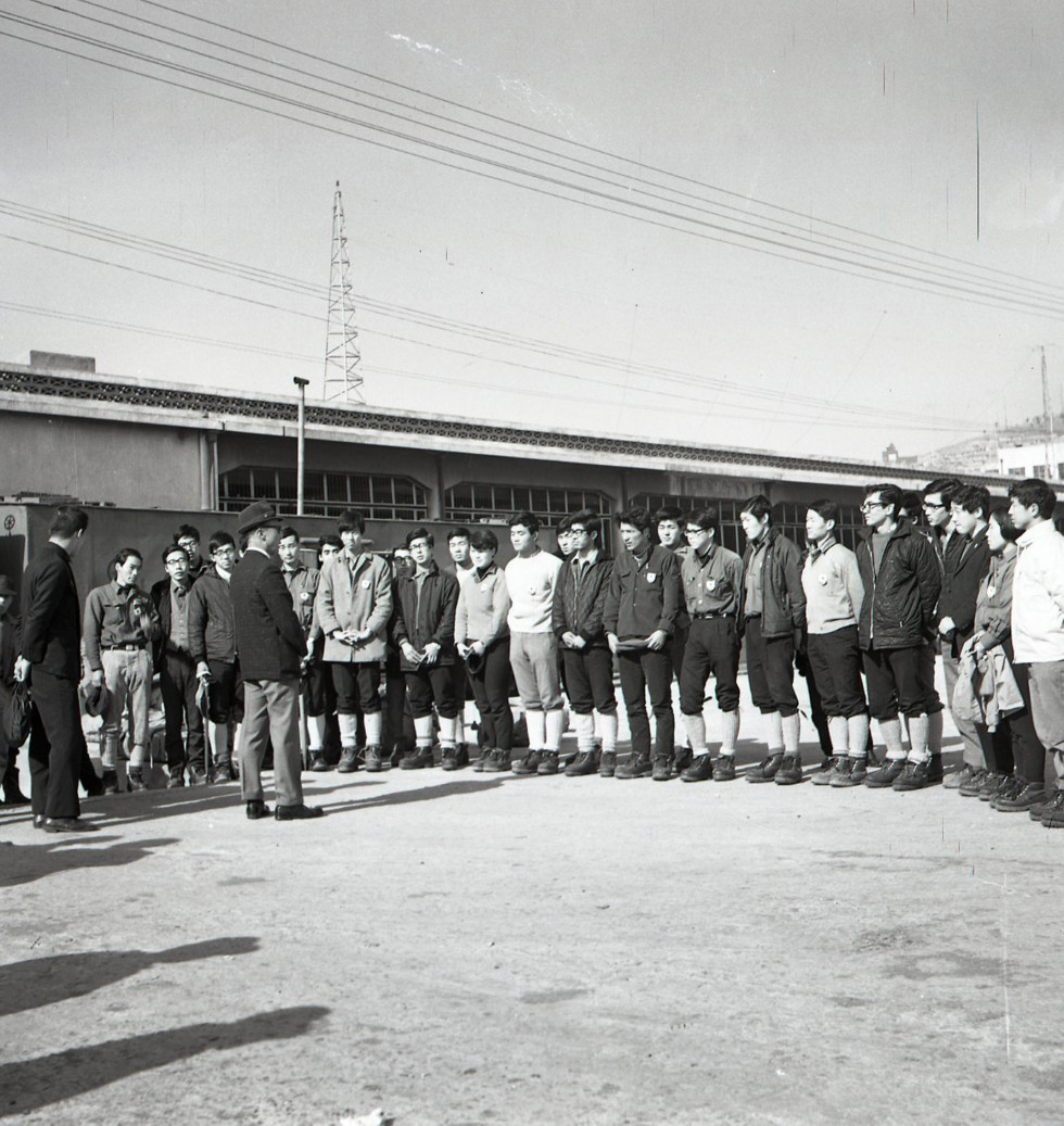 1-일본산악인환영인사(신업재회장).jpg