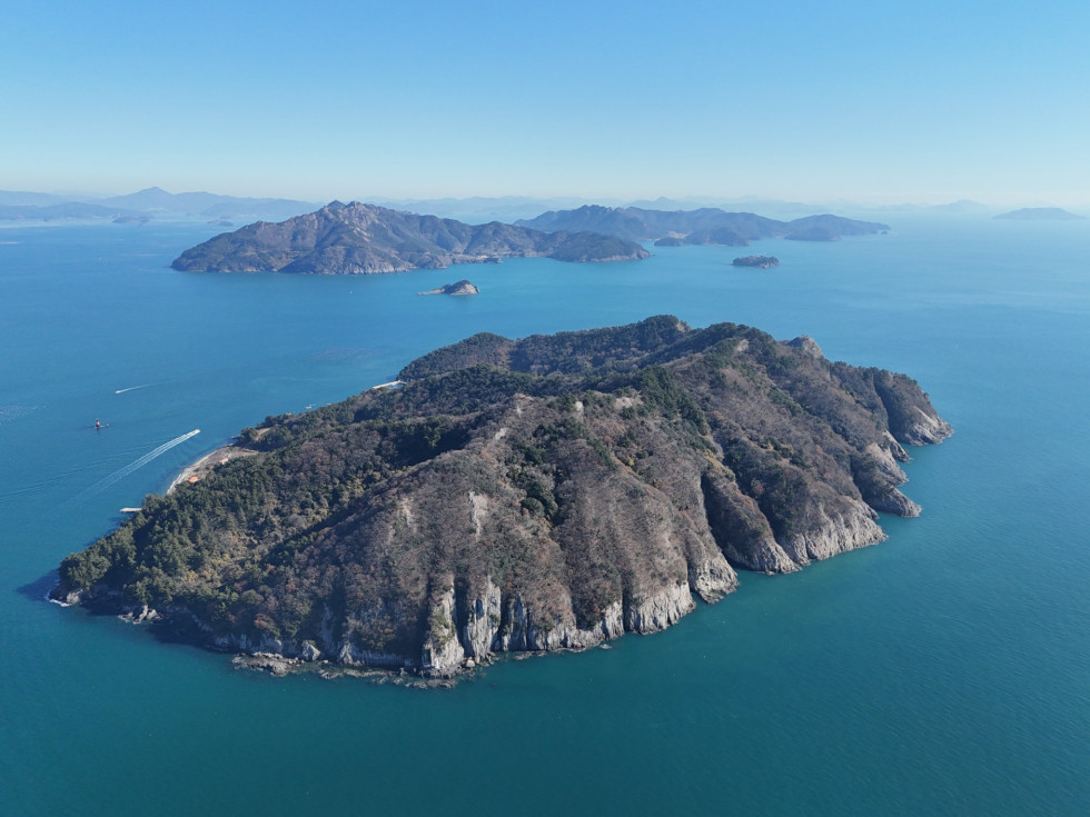 DJI_20251206115400_0714_D.JPG